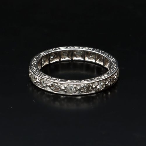 18ct White Gold Diamond Eternity Ring image-1