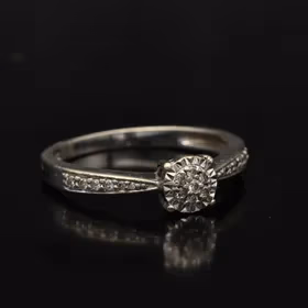 9ct Gold Diamond Ring