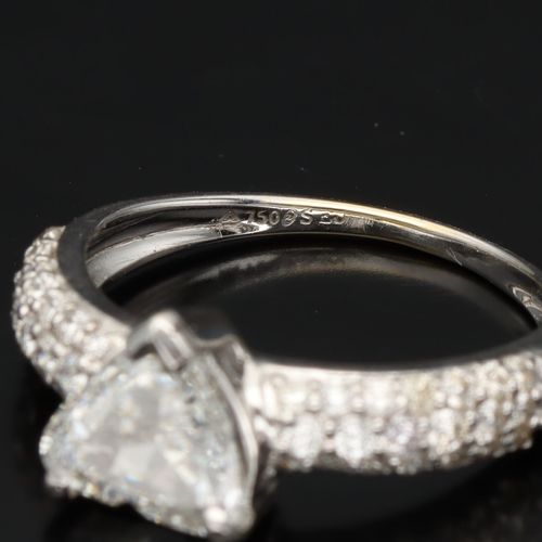 ‘D’ Diamond and 18ct White Gold Heart Ring image-4