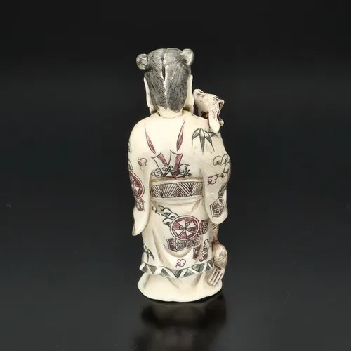 Carved Perfume Bottle Figure Other Collectables Hemswell Antique