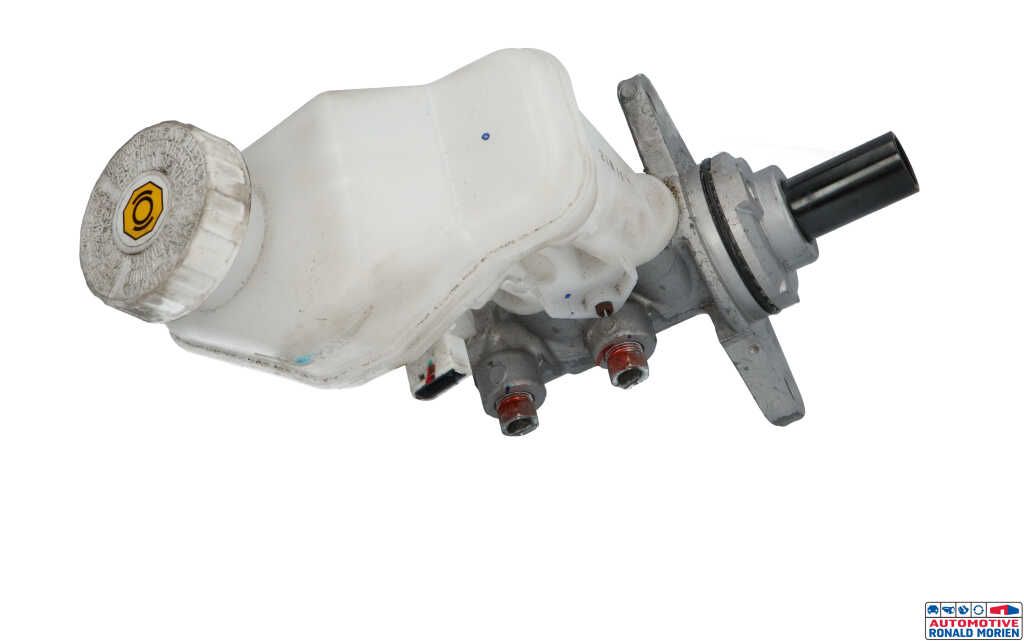 Used Master cylinder Mitsubishi Space Star (A0) 1.2 12V Price € 29,00 Margin scheme offered by Automaterialen Ronald Morien B.V.