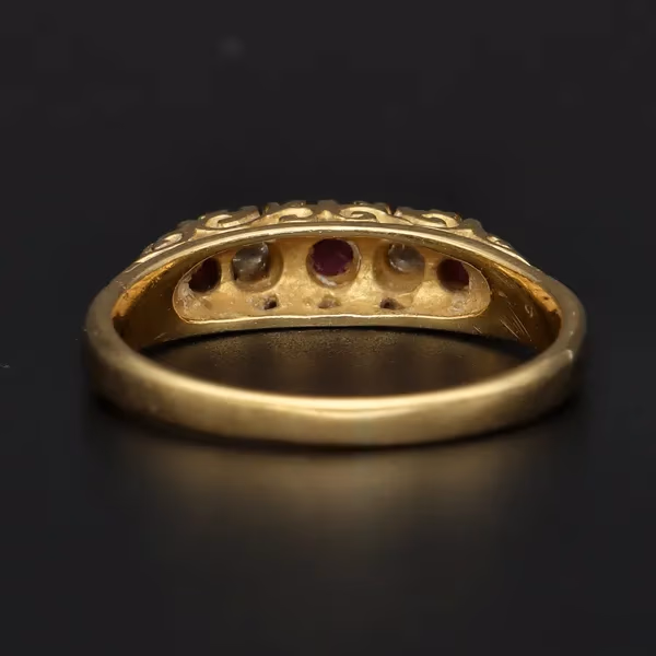 18ct Gold Ruby and Diamond Ring