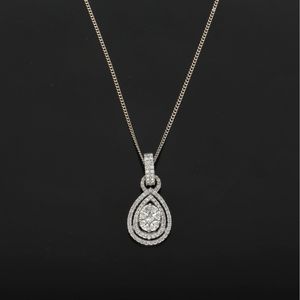 18ct Gold Solitaire Diamond Pendant Necklace