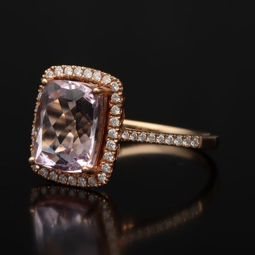 18ct Gold Kunzite and Diamond Cluster Ring image-3