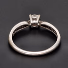 18ct White Gold Solitaire Diamond Ring