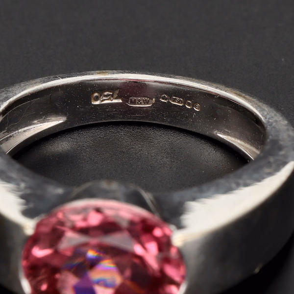 Mappin & Webb 18ct White Gold Pink Tourmaline Ring