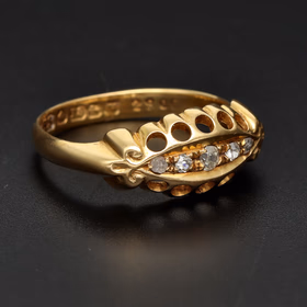 18ct Yellow Gold Diamond Ring