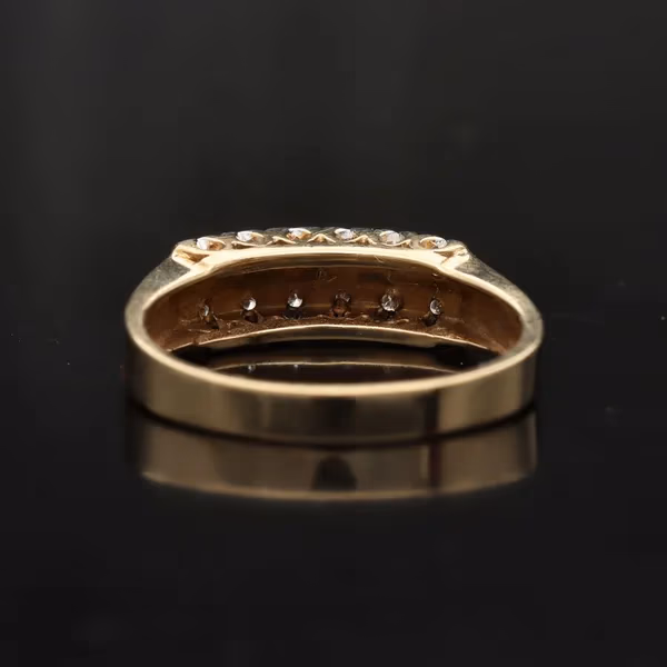 Gold Diamond Ring. Sheffield 1989