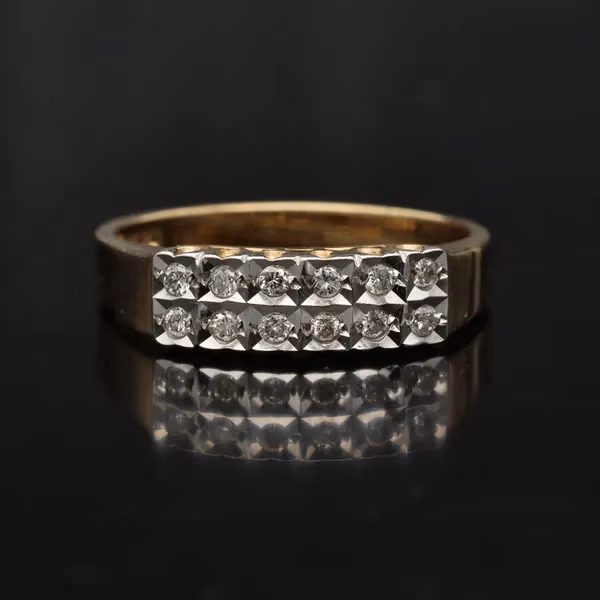 Gold Diamond Ring. Sheffield 1989