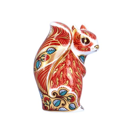 Boxed Royal Crown Derby Woodland Squirrel Paperweight image-2