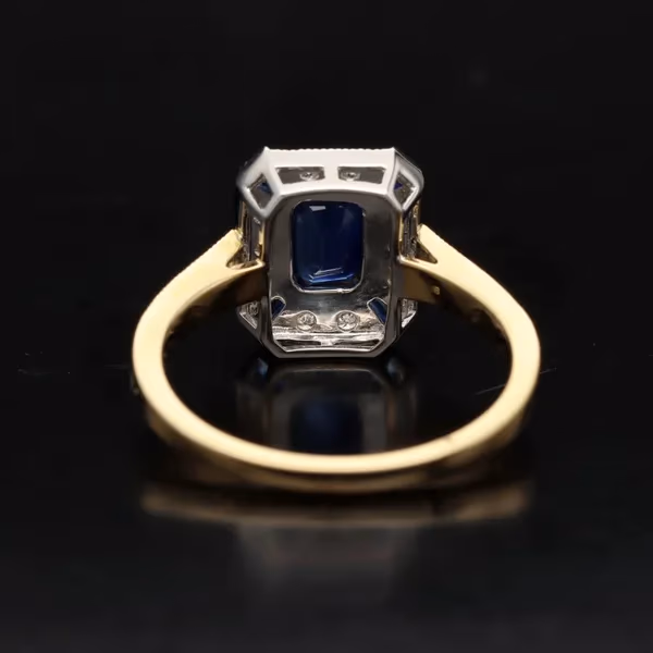 18ct Gold Sapphire and Diamond Art Deco Ring