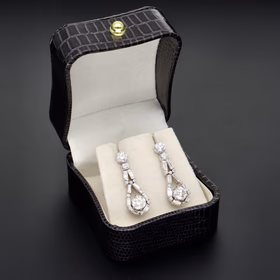18ct White Gold Art Deco Diamond Drop Earrings