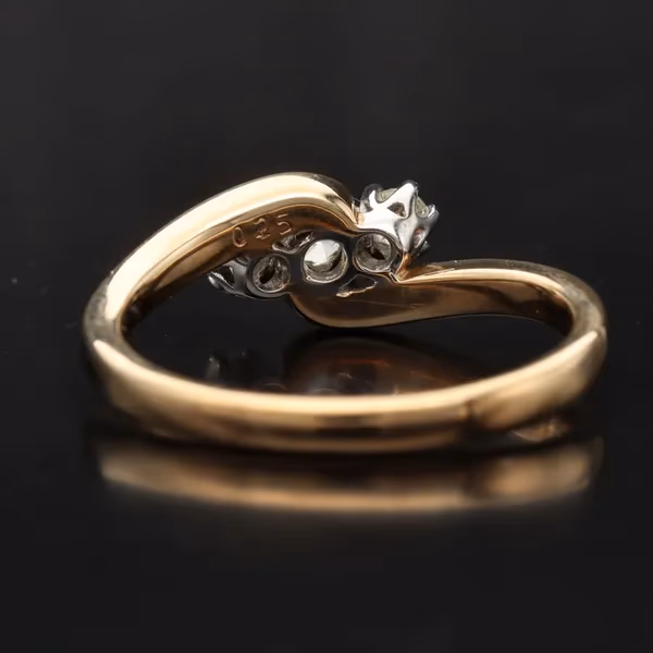Gold Diamond Ring