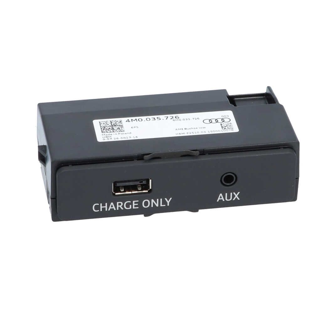 Gebruikte AUX/USB aansluiting Audi A4 (B9) 2.0 TDI 16V Prijs € 48,99 Inclusief btw aangeboden door Automaterialen Ronald Morien B.V.