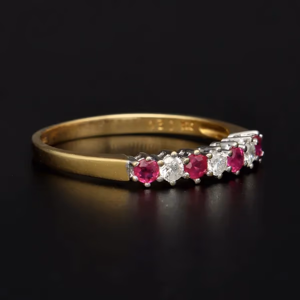 18ct Gold Ruby and Diamond Ring