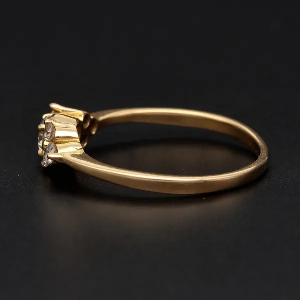 18ct Yellow Gold 0.5ct Diamond Cluster Ring