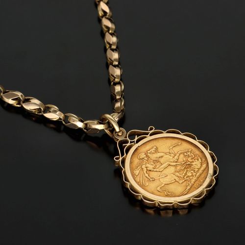 9ct Gold Mount George V Full Sovereign Necklace image-1