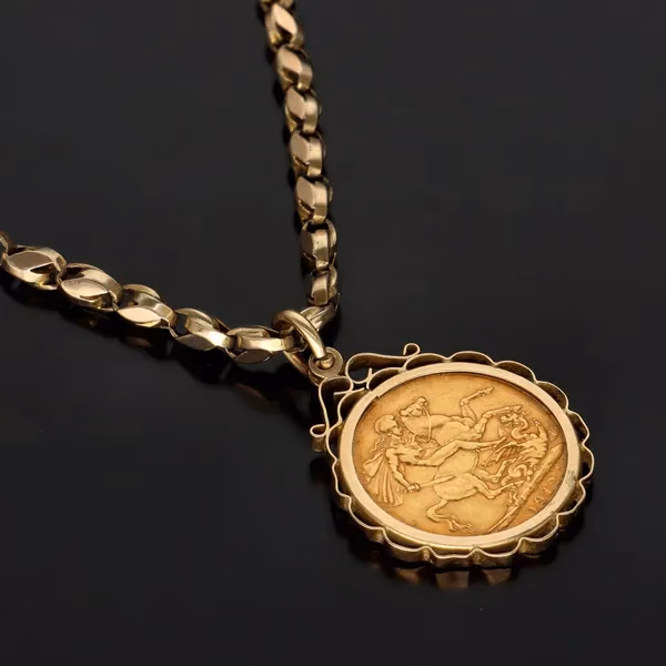 9ct Gold Mount George V Full Sovereign Necklace
