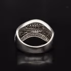 18ct White Gold Black and White Diamond Ring