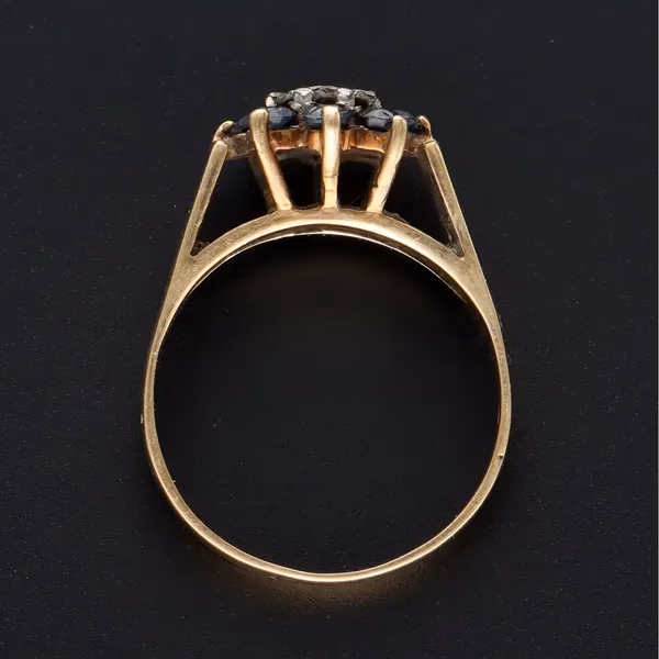 Retro Gold Sapphire Diamond Ring
