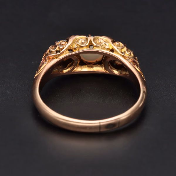 9ct Gold Opal & Pearl Ring