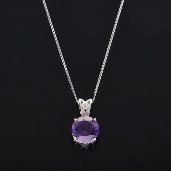 9ct White Gold Amethyst Pendant
