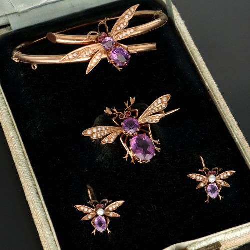 Boxed 9ct Gold Amethyst Bumble Bee Jewellery Set image-2