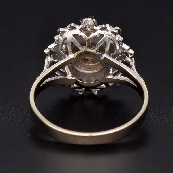 18ct White Gold Fancy Diamond Cluster Ring