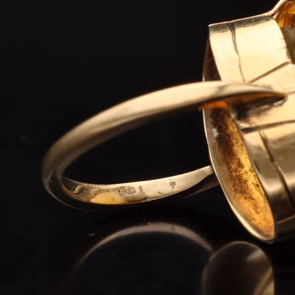 9ct Gold Citrine Ring