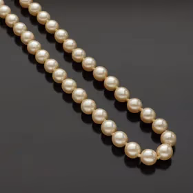 Vintage Pearl Necklace