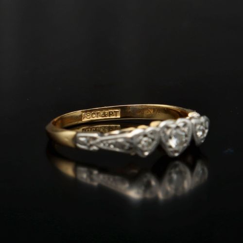 18ct Gold and Platinum Diamond Ring image-5