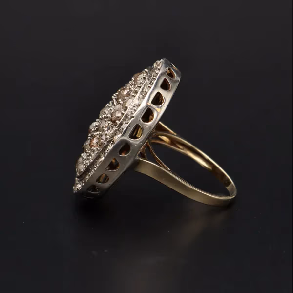 Art Deco 18ct Gold Diamond Ring