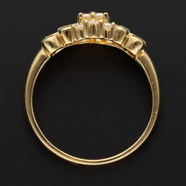 18ct Gold Diamond Ring