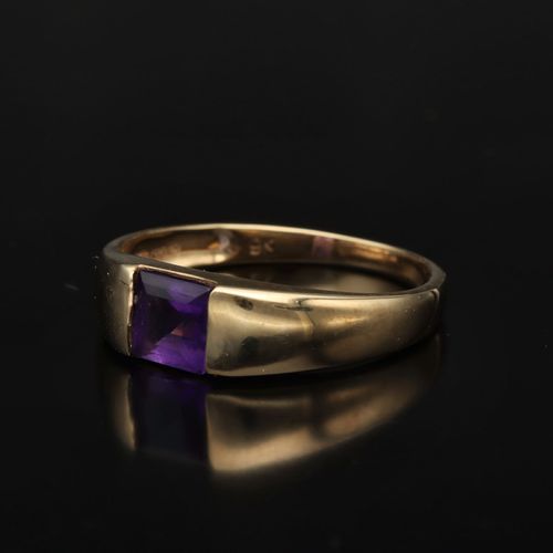 Gold Deco Design Amethyst Ring image-3