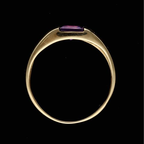 Gold Deco Design Amethyst Ring image-6