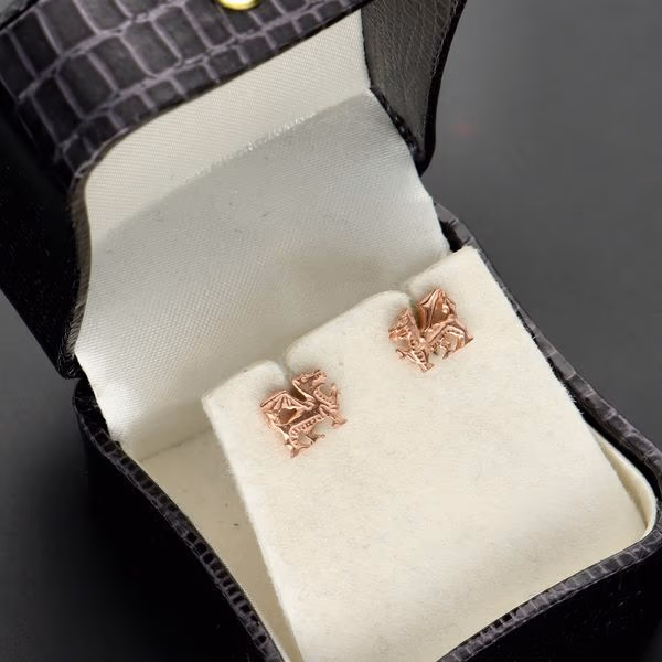 Cymru Rare Welsh Gold Dragon Earring