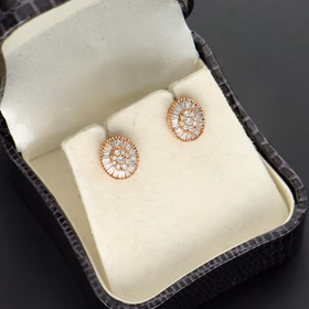 18ct Gold Diamond Cluster Oval Earrings
