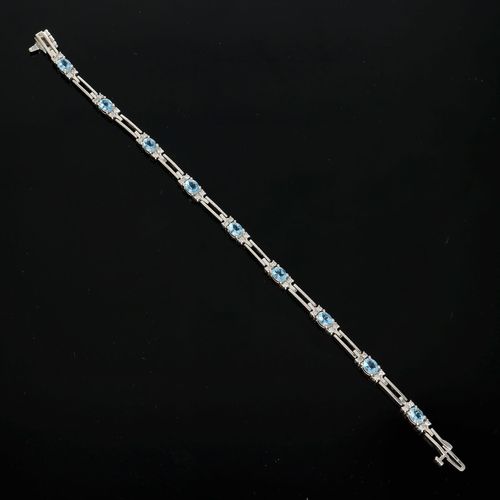 14ct Gold Aquamarine and Diamond Bracelet image-2