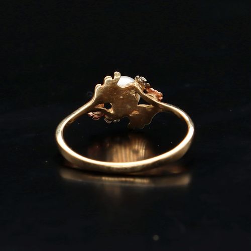 9ct Gold Cultured Pearl Ring image-4