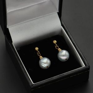 18ct Gold Cultured Pearl Earrings