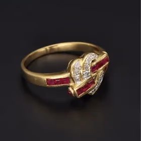 18ct Yellow Gold Diamond & Ruby Heart Ring