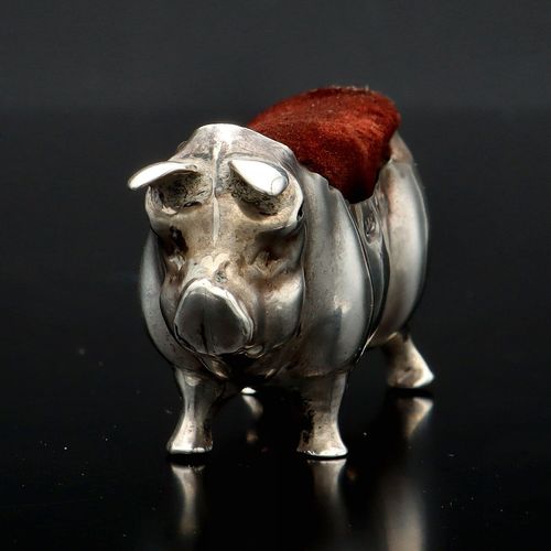 George V Silver Pig Pin Cushion image-3