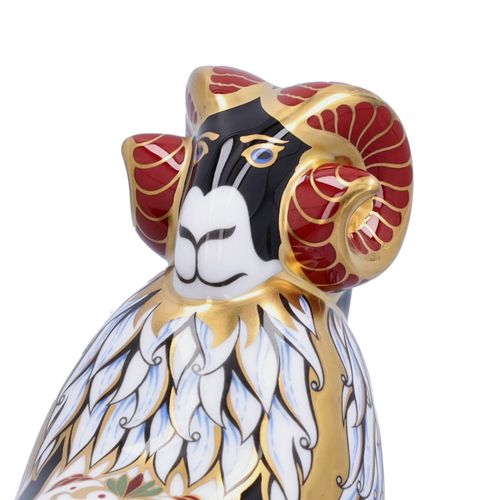 Royal Crown Derby Paperweight of a Ram image-4