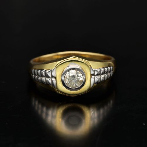18k Rolex Style Ring image-2