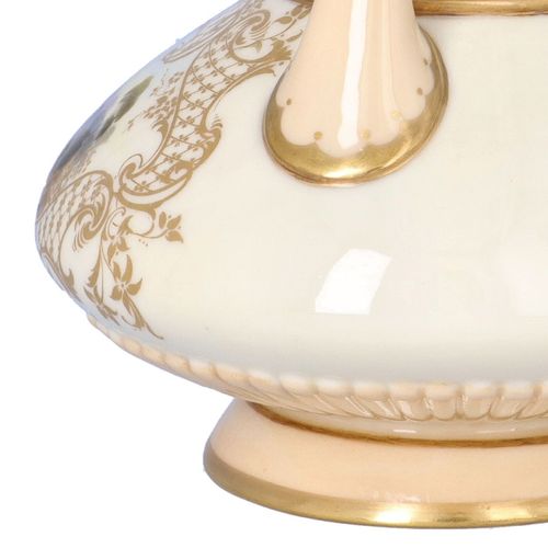 Worcester Blush Ivory Twin Handle Vase image-3