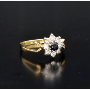 18ct Gold Diamond and Sapphire Ring