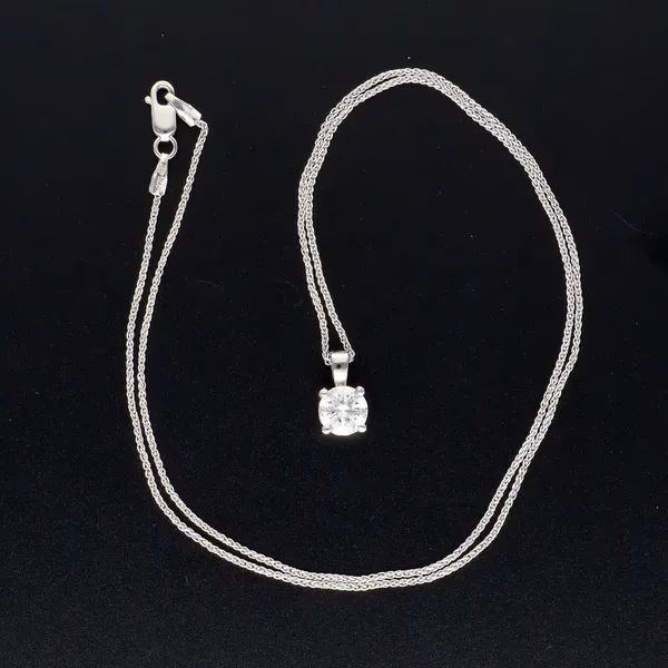 18ct Gold Lab Diamond Pendant