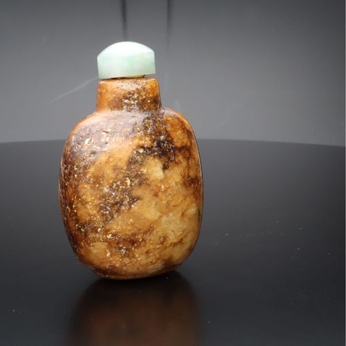 19th Century Chinese Soapstone Snuff Bottle image-3