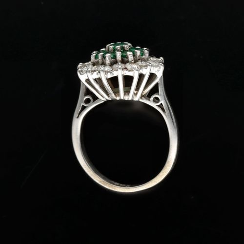 18ct Gold Diamond and Emerald Ring image-6