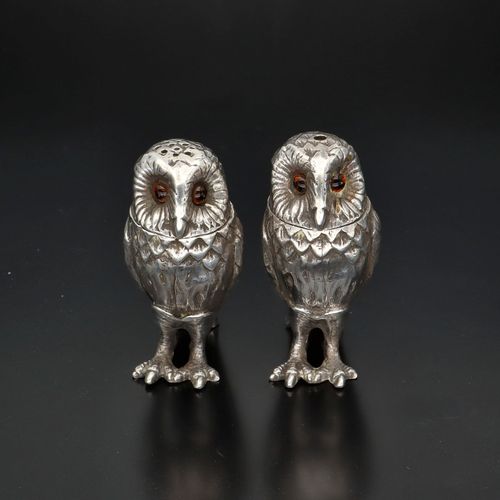 Pair of Elizabeth II Silver Owl Salt and Pepper image-4